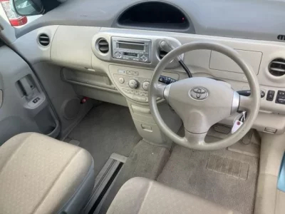Toyota PORTE