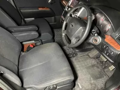 Nissan PRESAGE