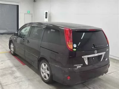 Nissan PRESAGE