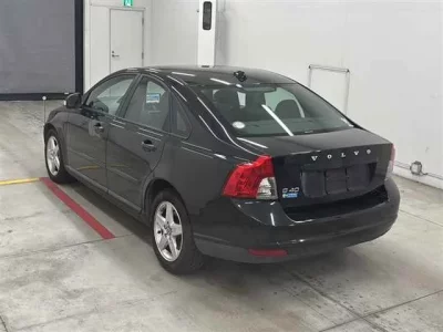 Volvo S40