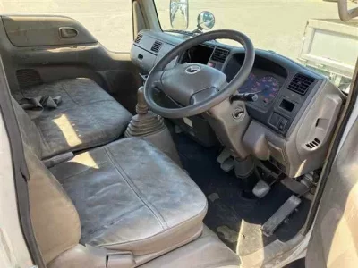 Mazda TITAN