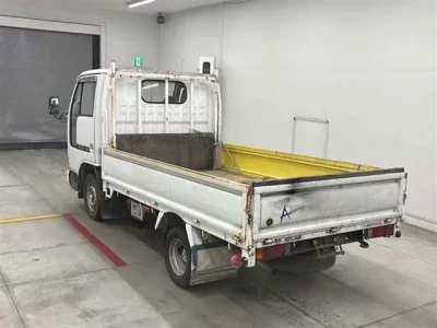 Nissan ATLAS