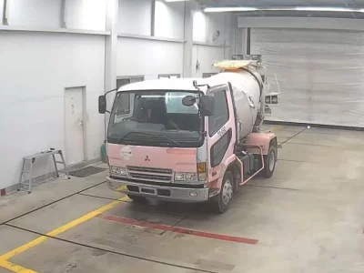 Mitsubishi FUSO FIGHTER