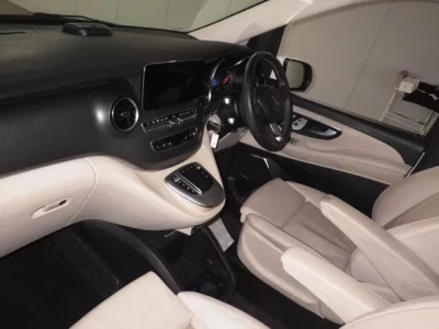 Mercedes-Benz V CLASS
