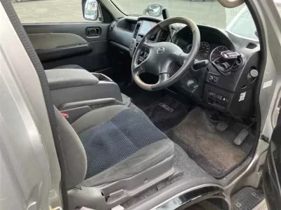 Nissan CARAVAN VAN