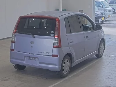 Daihatsu MIRA