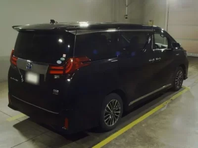 Toyota CROWN CROSSOVER