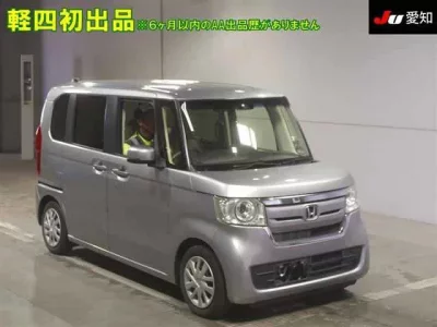 Honda N BOX