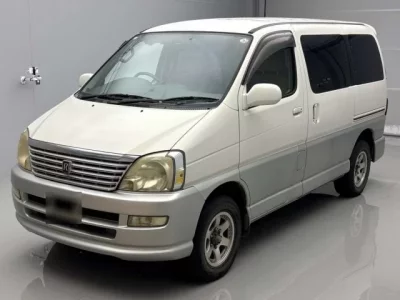 Toyota HIACE REGIUS