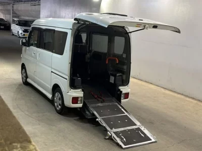 Nissan CLIPPER RIO