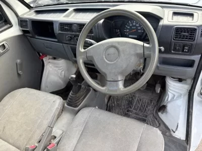 Nissan CLIPPER TRUCK