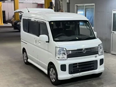 Nissan CLIPPER RIO
