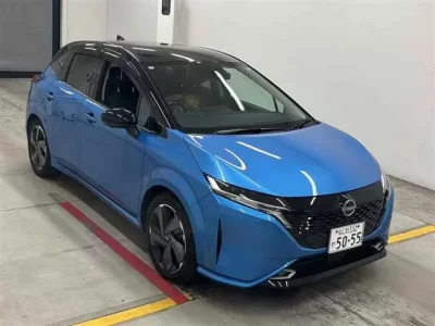 Nissan AURA