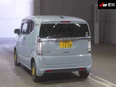 Honda N BOX SLASH