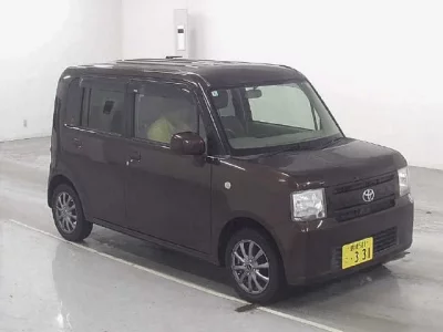 Toyota PIXIS SPACE