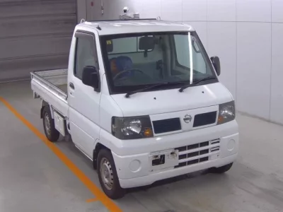 Nissan CLIPPER TRUCK