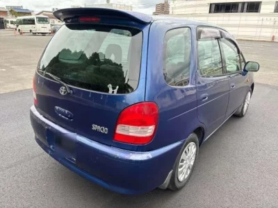 Toyota COROLLA SPACIO