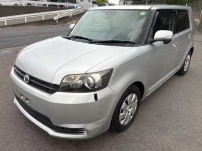 Toyota COROLLA RUMION