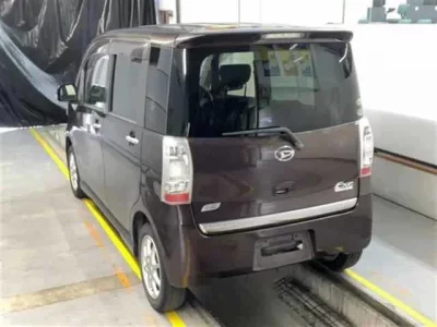 Daihatsu TANTO EXE