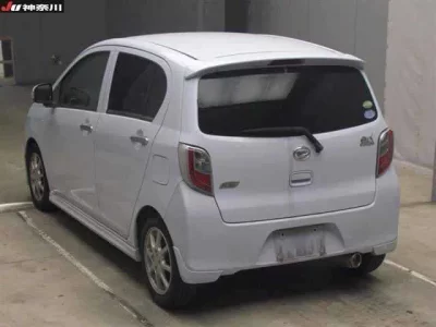 Daihatsu MIRA E S