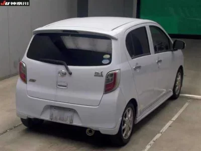 Daihatsu MIRA E S