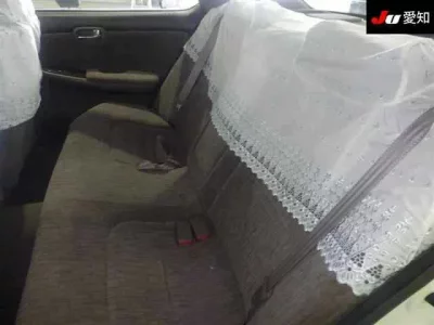 Nissan LAUREL
