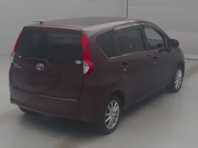 Toyota PASSO SETTE