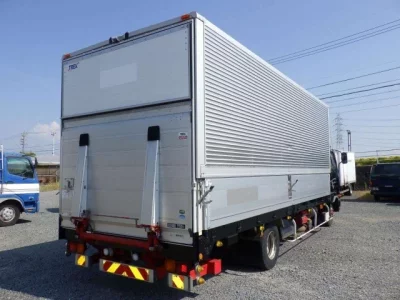 Mitsubishi FUSO FIGHTER