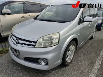 Nissan LAFESTA