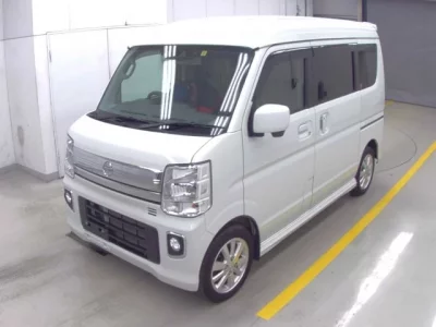 Nissan CLIPPER RIO