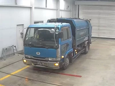 Nissan CONDOR