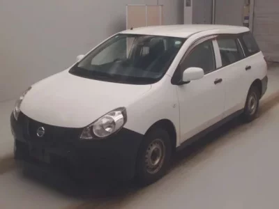 Nissan AD