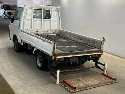Mitsubishi DELICA TRUCK