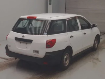 Nissan AD