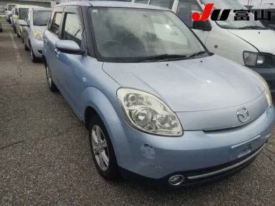 Mazda VERISA