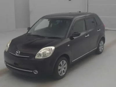 Mazda VERISA