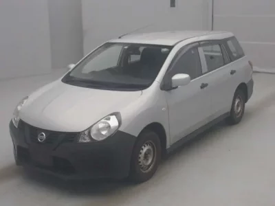 Nissan AD