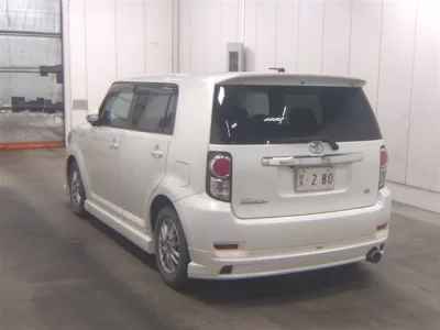 Toyota COROLLA RUMION
