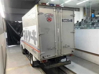Mazda BONGO BRAWNY TRUCK