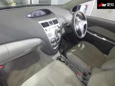 Toyota BELTA