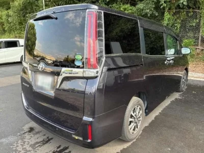 Toyota ESQUIRE