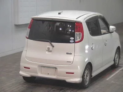 Suzuki MRWAGON