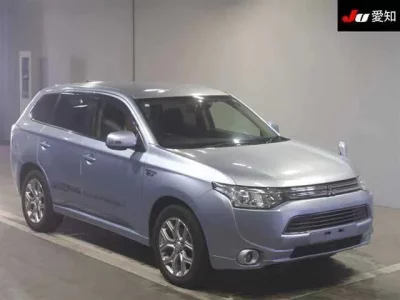 Mitsubishi OUTLANDER PHEV
