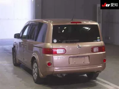 Nissan LAFESTA