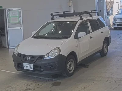 Nissan AD