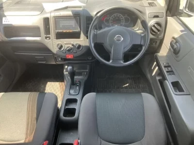 Nissan AD