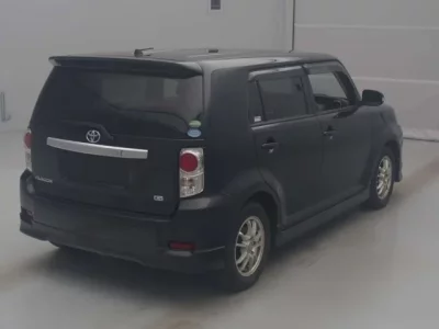 Toyota COROLLA RUMION