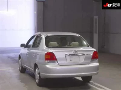 Toyota PLATZ