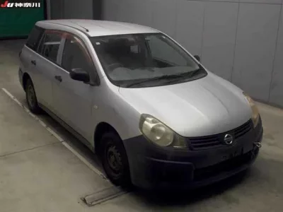 Nissan AD