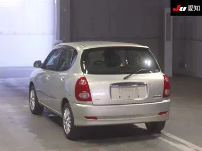Daihatsu STORIA